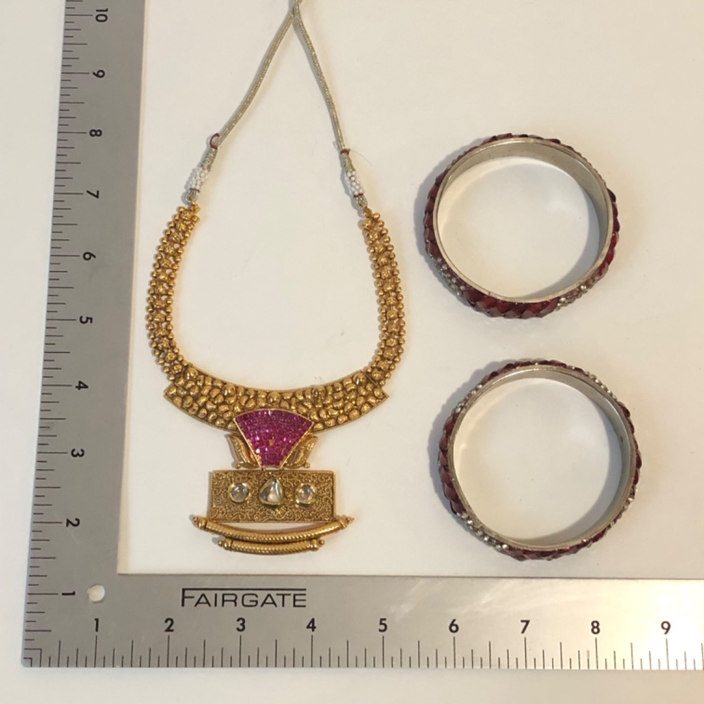 India Statement Necklace And Two Stackable Bangles - image 5